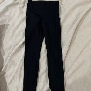 Vuori black stride legging - XS - Like New